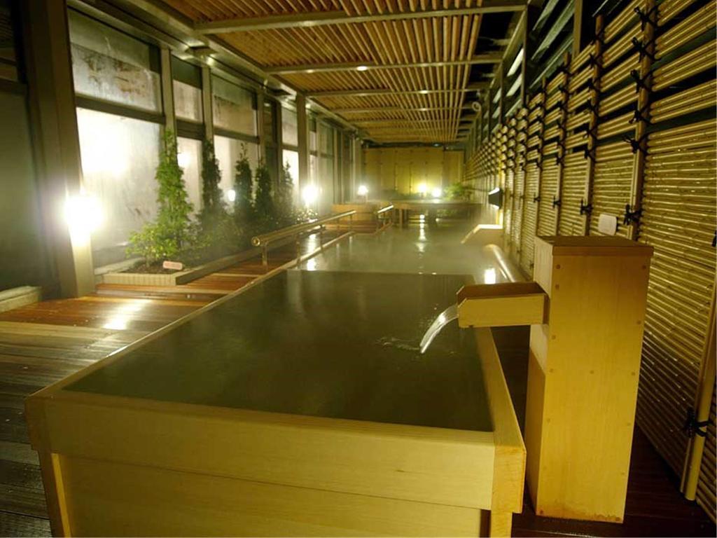 Apa Hotel & Resort Tokyo Bay Makuhari Chiba Exterior photo